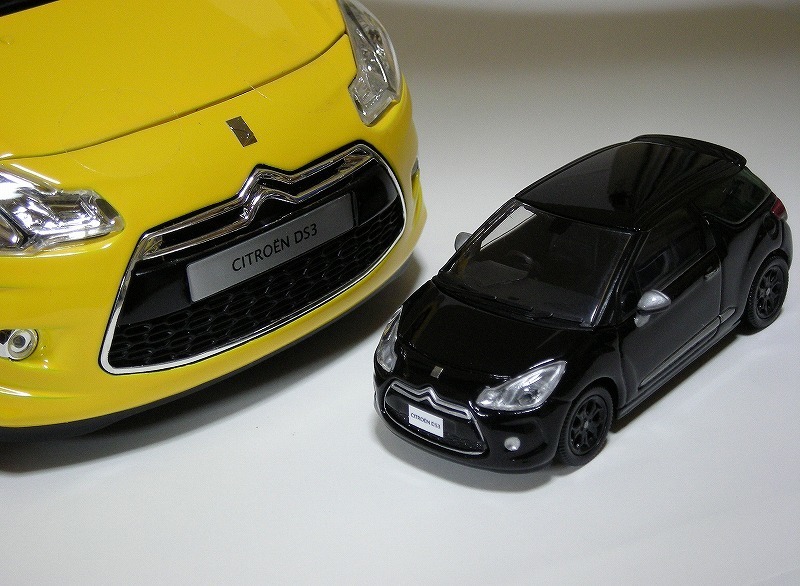 ノレブ 1/43 シトロエン DS3 2010 4台セット ルーフ交換可能 ノレブ 1/43 シトロエン DS3 2010 4台セット ルーフ交換可能